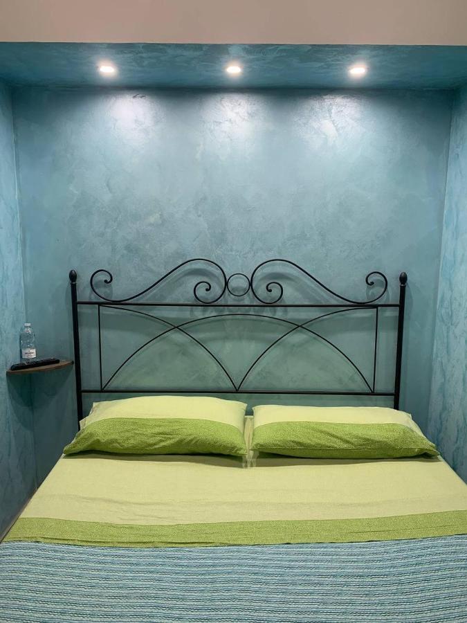 Blue Sea Bed & Breakfast Roccella Ionica Bagian luar foto