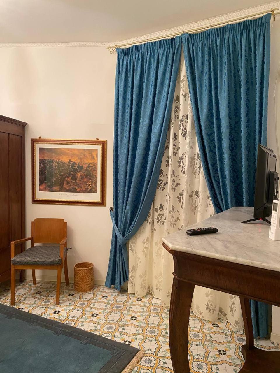 Blue Sea Bed & Breakfast Roccella Ionica Bagian luar foto