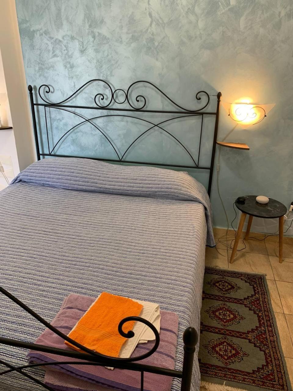 Blue Sea Bed & Breakfast Roccella Ionica Bagian luar foto