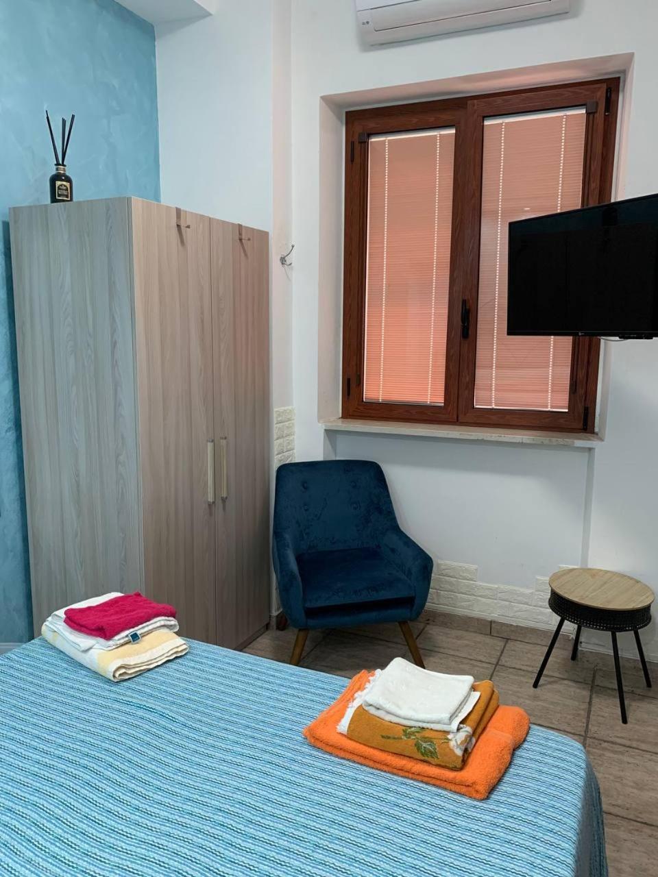 Blue Sea Bed & Breakfast Roccella Ionica Bagian luar foto