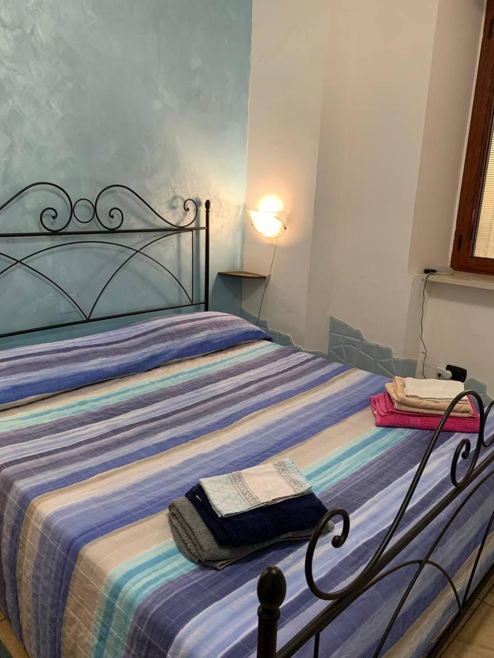 Blue Sea Bed & Breakfast Roccella Ionica Bagian luar foto